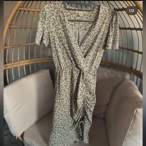 Monteau Green and Cream Floral Midi Dress